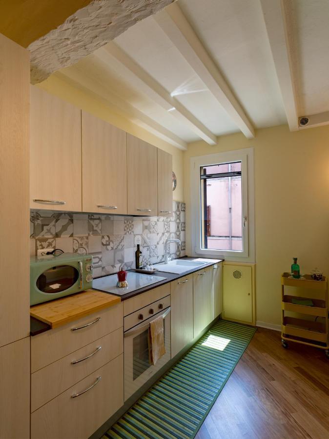 Apartamento Buro Nel Borgo Parma Exterior foto