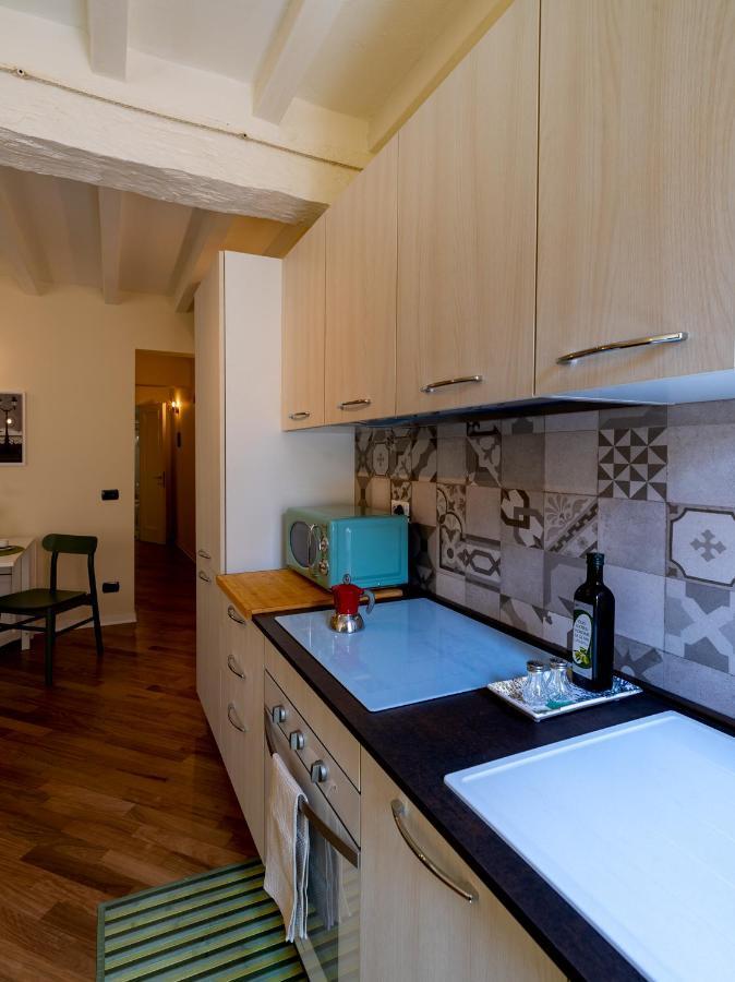 Apartamento Buro Nel Borgo Parma Exterior foto