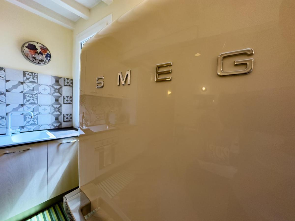 Apartamento Buro Nel Borgo Parma Exterior foto