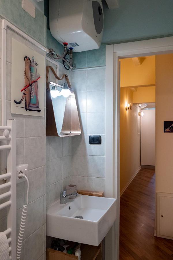 Apartamento Buro Nel Borgo Parma Exterior foto